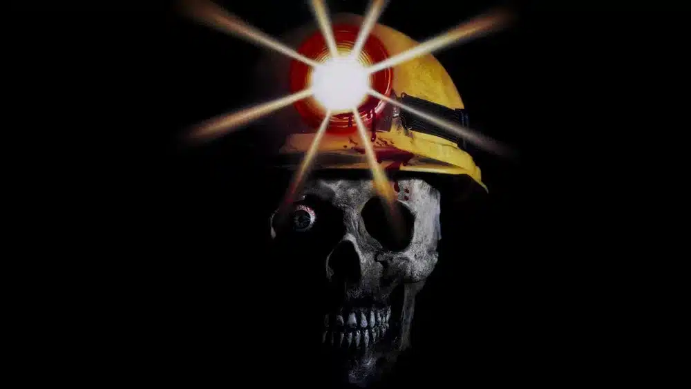 Graveyard Shift: 1 of Stephen King's Best Bad Movies